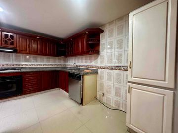 CASA EN RENTA AV. SUR PEREIRA