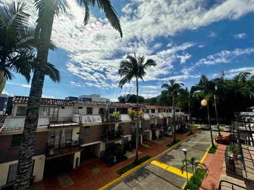 CASA EN RENTA AV. SUR PEREIRA
