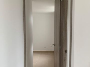 APARTAMENTO ESN UNIDAD CERRADA EN RIONEGRO - FONTIBON