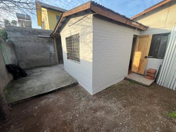 Casa recién remodelada en Villa San Ana, Maipú.