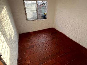 Casa recién remodelada en Villa San Ana, Maipú.