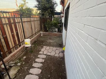 Casa recién remodelada en Villa San Ana, Maipú.