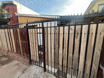 Casa recién remodelada en Villa San Ana, Maipú.