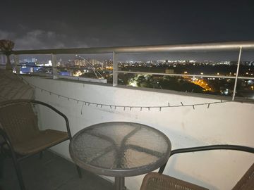Depa Panorámico + Cochera En Condominio Completo ¡Frente A La Pucp! 🌟