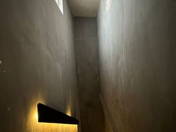 CASA SEMIAMUEBLADA TIPO LOFT CON ESPACIO POTENCIAL LOCAL MÉRIDA CENTRO