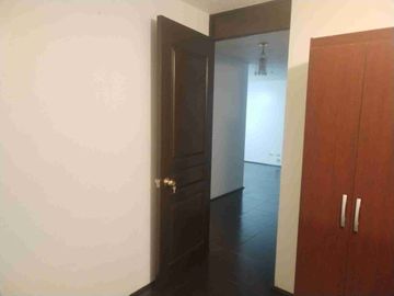 Vendo Bello Dpto En 2Do Piso a 10 minutos aprox de Palacio de gobierno