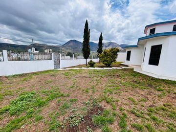 EXCELENTE CASA EN PACHUCA