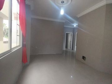 Vendo Espectacular casa en zona residencial de Machala