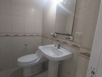 Vendo Espectacular casa en zona residencial de Machala
