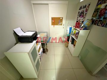 Departamento Con Terraza Y Dos Cómodas Habitaciones Cerca De Wong De Chacarilla En San Borja