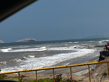 PRECIOSO DPTO FRENTE AL MAR EN PUNTA HERMOSA