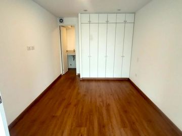 ESTRENO, NO PAGA ALCABALA!! BELLO DEPARTAMENTO, VISTA EXTERIOR CON BALCÓN !!