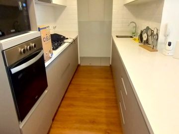 ESTRENO, NO PAGA ALCABALA!! BELLO DEPARTAMENTO, VISTA EXTERIOR CON BALCÓN !!