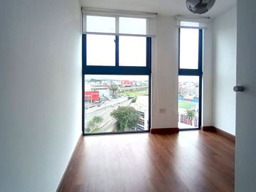 ESTRENO, NO PAGA ALCABALA!! BELLO DEPARTAMENTO, VISTA EXTERIOR CON BALCÓN !!