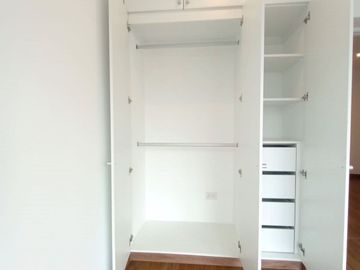ESTRENO, NO PAGA ALCABALA!! BELLO DEPARTAMENTO, VISTA EXTERIOR CON BALCÓN !!