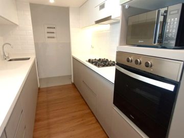 ESTRENO, NO PAGA ALCABALA!! BELLO DEPARTAMENTO, VISTA EXTERIOR CON BALCÓN !!