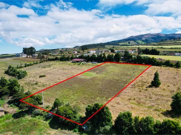 Venta de Terreno en Tocachi