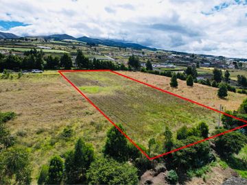 Venta de Terreno en Tocachi