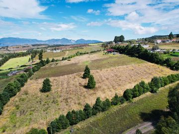 Venta de Terreno en Tocachi