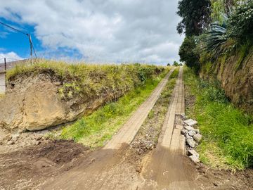 Venta de Terreno en Tocachi