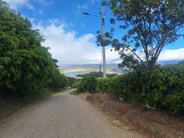 Hermosa Propiedad en Yunguilla, Gran Vista