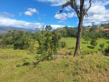 Hermosa Propiedad en Yunguilla, Gran Vista
