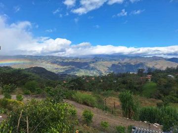 Hermosa Propiedad en Yunguilla, Gran Vista
