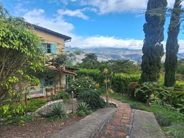 Hermosa Propiedad en Yunguilla, Gran Vista
