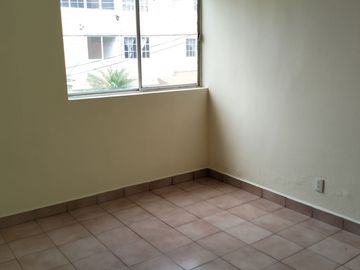 Casa con alberca y jardín en Jiutepec