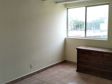 Casa con alberca y jardín en Jiutepec