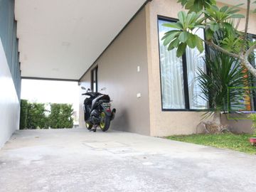 SPACIOUS HOME FOR SALE IN CAVITE CITY!!