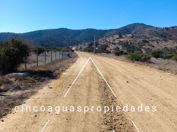 Parcela con maravillosa vista y con un gran precio en Catapilco, Zapallar