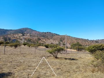 Parcela con maravillosa vista y con un gran precio en Catapilco, Zapallar