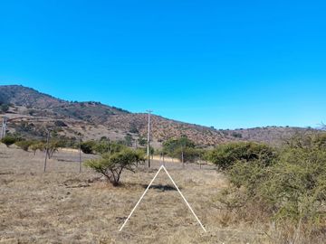 Parcela con maravillosa vista y con un gran precio en Catapilco, Zapallar