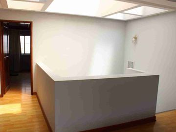 La Planicie 650mt2 Casa de 2 pisos con 4 habitaciones ideal para tu familia ✅