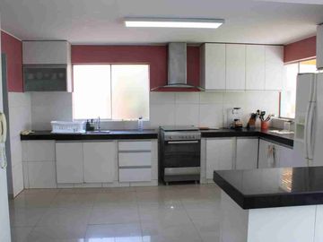 La Planicie 650mt2 Casa de 2 pisos con 4 habitaciones ideal para tu familia ✅