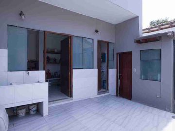 La Planicie 650mt2 Casa de 2 pisos con 4 habitaciones ideal para tu familia ✅