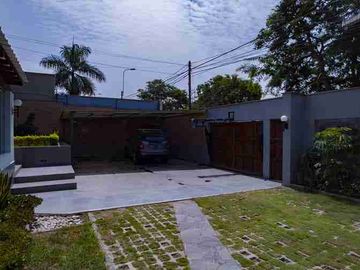 La Planicie 650mt2 Casa de 2 pisos con 4 habitaciones ideal para tu familia ✅