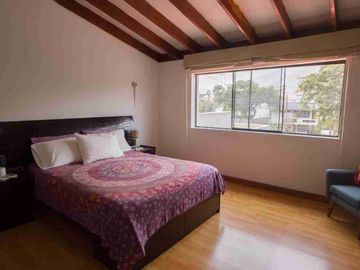 La Planicie 650mt2 Casa de 2 pisos con 4 habitaciones ideal para tu familia ✅