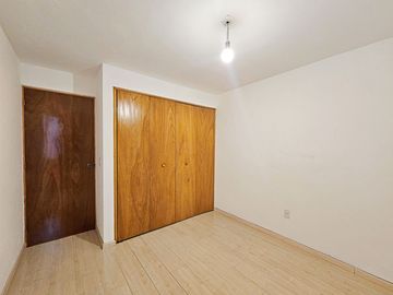 DEPARTAMENTO EN VENTA EN COL. DEL VALLE NORTE, BENITO JUAREZ CERCA NARVARTE Y NAPOLES