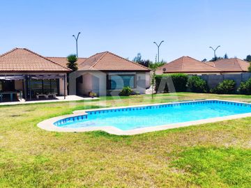 HERMOSA CASA QUINTA, CONDOMINIO CERRADO, SANTA ANA DE CHENA, MAIPÚ