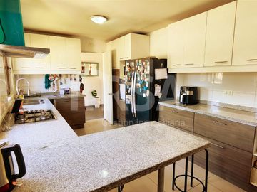 HERMOSA CASA QUINTA, CONDOMINIO CERRADO, SANTA ANA DE CHENA, MAIPÚ