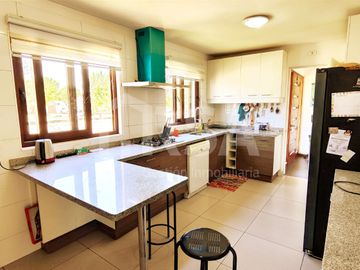 HERMOSA CASA QUINTA, CONDOMINIO CERRADO, SANTA ANA DE CHENA, MAIPÚ