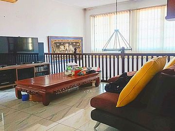 Rumah Bagus bersih terawat dekat Akses Toll Veteran diJalan Veteran Bintaro,harga 8,8 M nego
