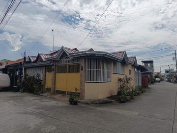 Corner Lot 1 Bedroom House and Lot For SALE in La Terraza Phase-A Bucandala 3 Imus Cavite