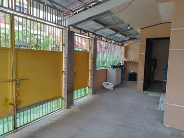 Corner Lot 1 Bedroom House and Lot For SALE in La Terraza Phase-A Bucandala 3 Imus Cavite