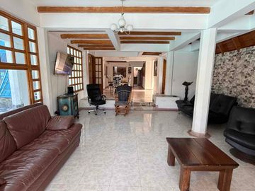 Se vende casa campestre Armenia vía La Tebaida