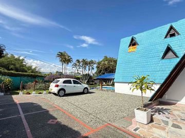 Se vende casa campestre Armenia vía La Tebaida