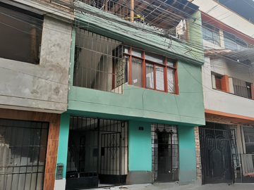 🏡 ¡Invierte Seguro En Una Casa De 4 Pisos Con Alta Rentabilidad En San Juan De Lurigancho!