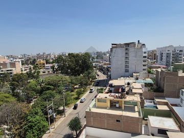 VENTA DE DEPARTAMENTO EN URB. SANTA VICTORIA DE CHICLAYO